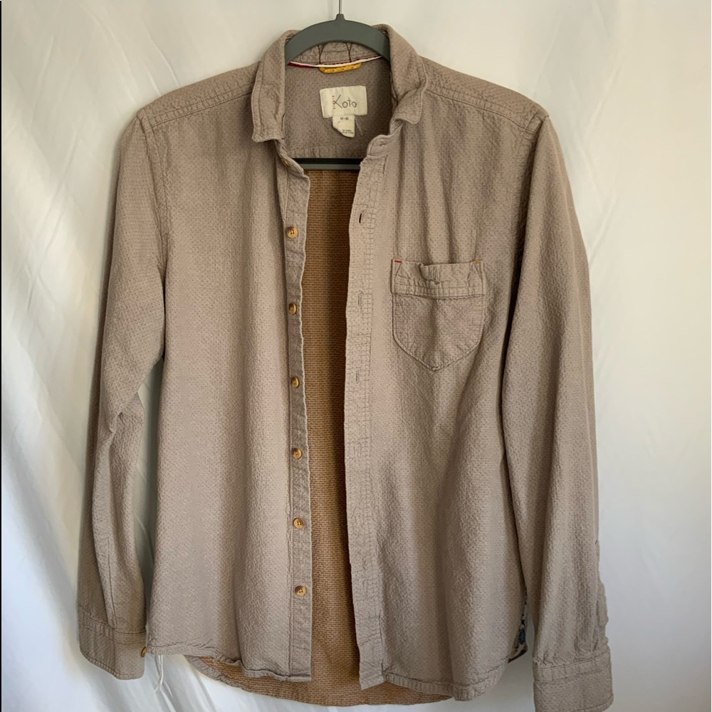 Button up